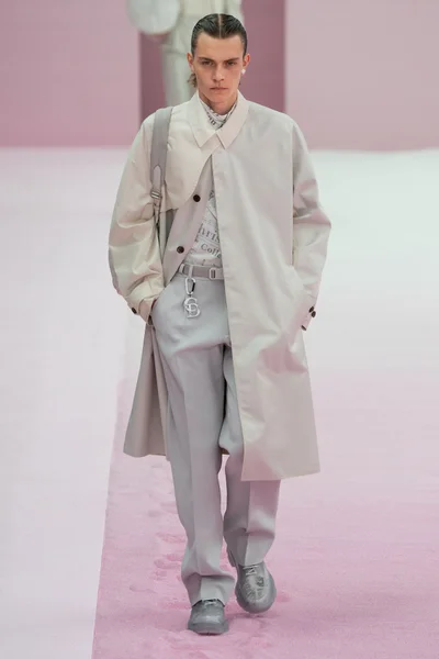 Look 31